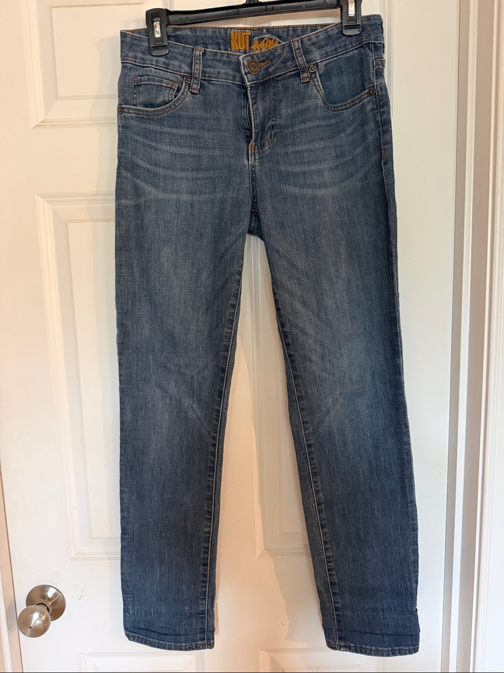 Kut from the Kloth Blue Denim Jeans Button Detail